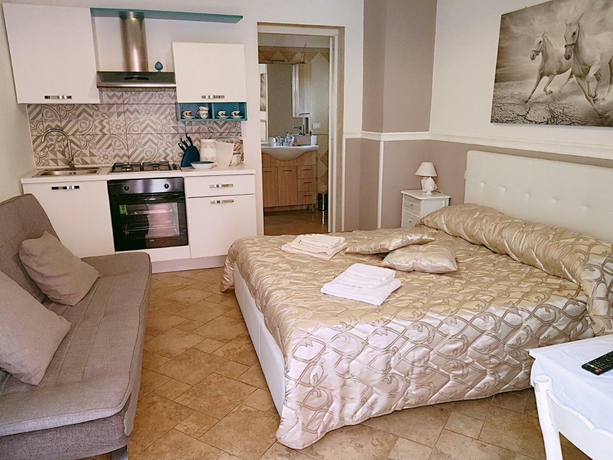 Il Casale Dei Principi Bed and Breakfast Lecce Buitenkant foto